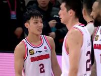 星空体育APP-包含俱乐部杯-米奇26+17青岛胜同曦林崴19分的词条